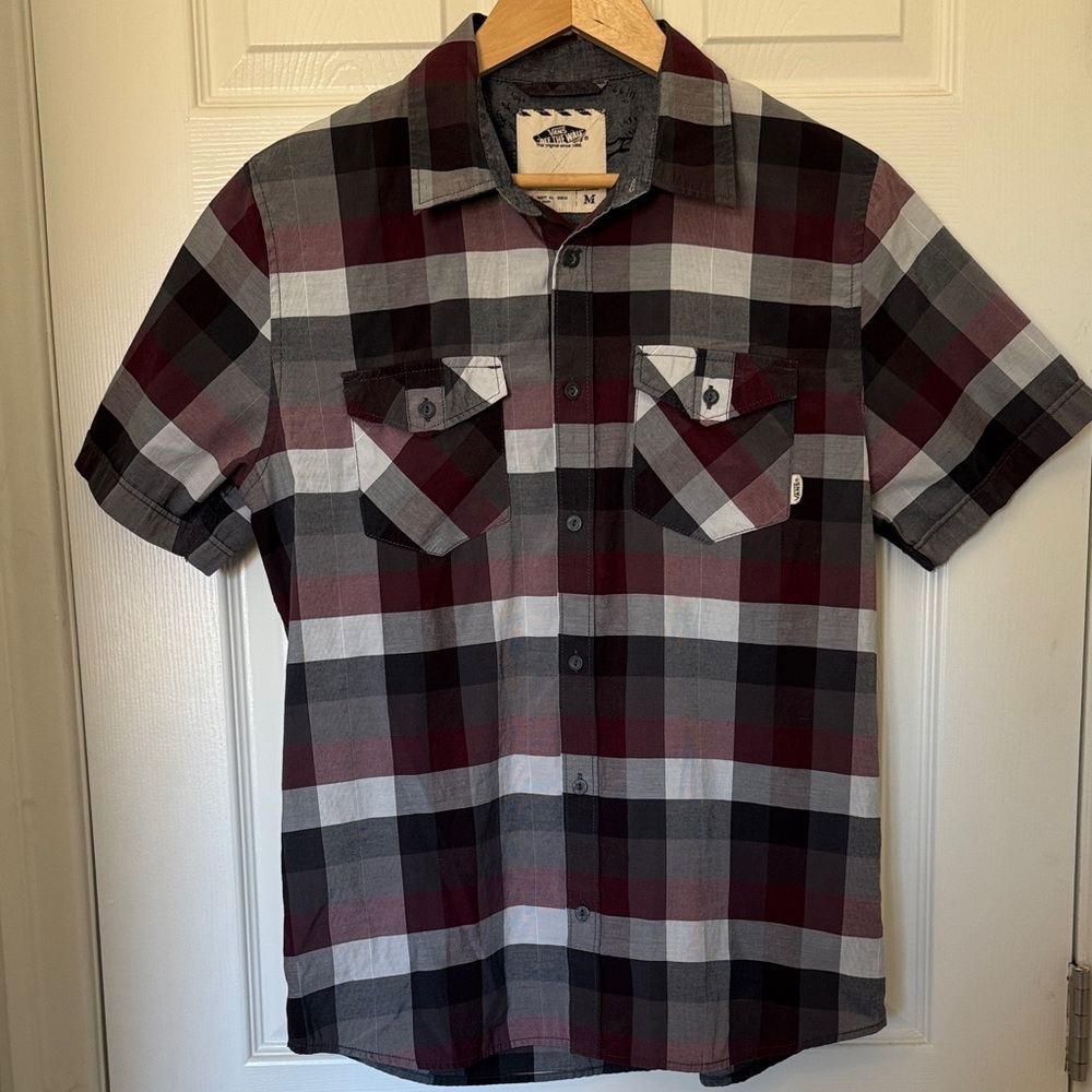 Vans Black and Gray Plaid Button Down Shirt Mens M Medium